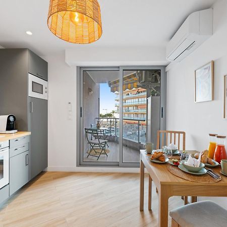 Appartement Bord De Mer « La Petite Ma-Line » Cagnes-sur-Mer Esterno foto
