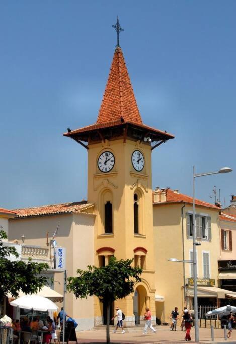 Appartement Bord De Mer « La Petite Ma-Line » Cagnes-sur-Mer Esterno foto